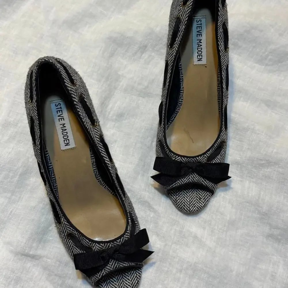 Steve Madden Herringbone Peep Toe Heels Size 9 Y2K Office Siren Coquette Pumps